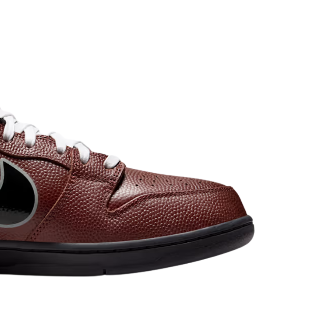 Dunk Low Dark Pony